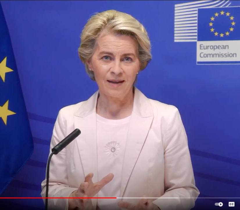 Ursula von der Leyen portraits Natascha von Hirschhausen as pioneer