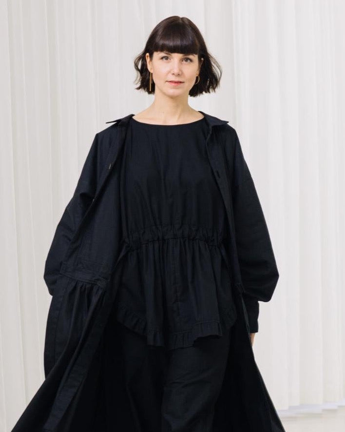 longsleeve with ruffles