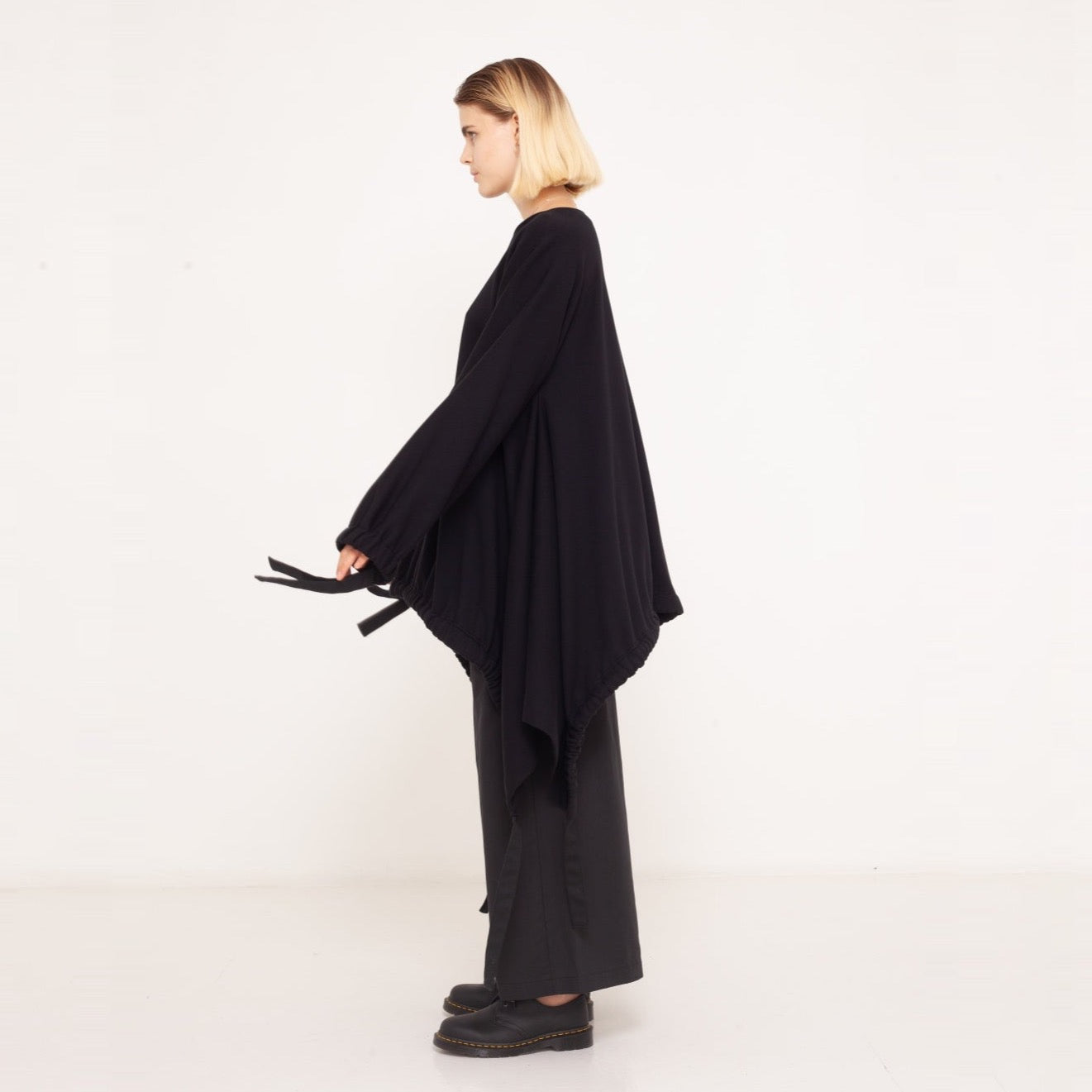 5 straight pants made of organic twill 2023-01-03-WasteLessFashion by Natascha von Hirschhausen WasteLessFuture.jpg