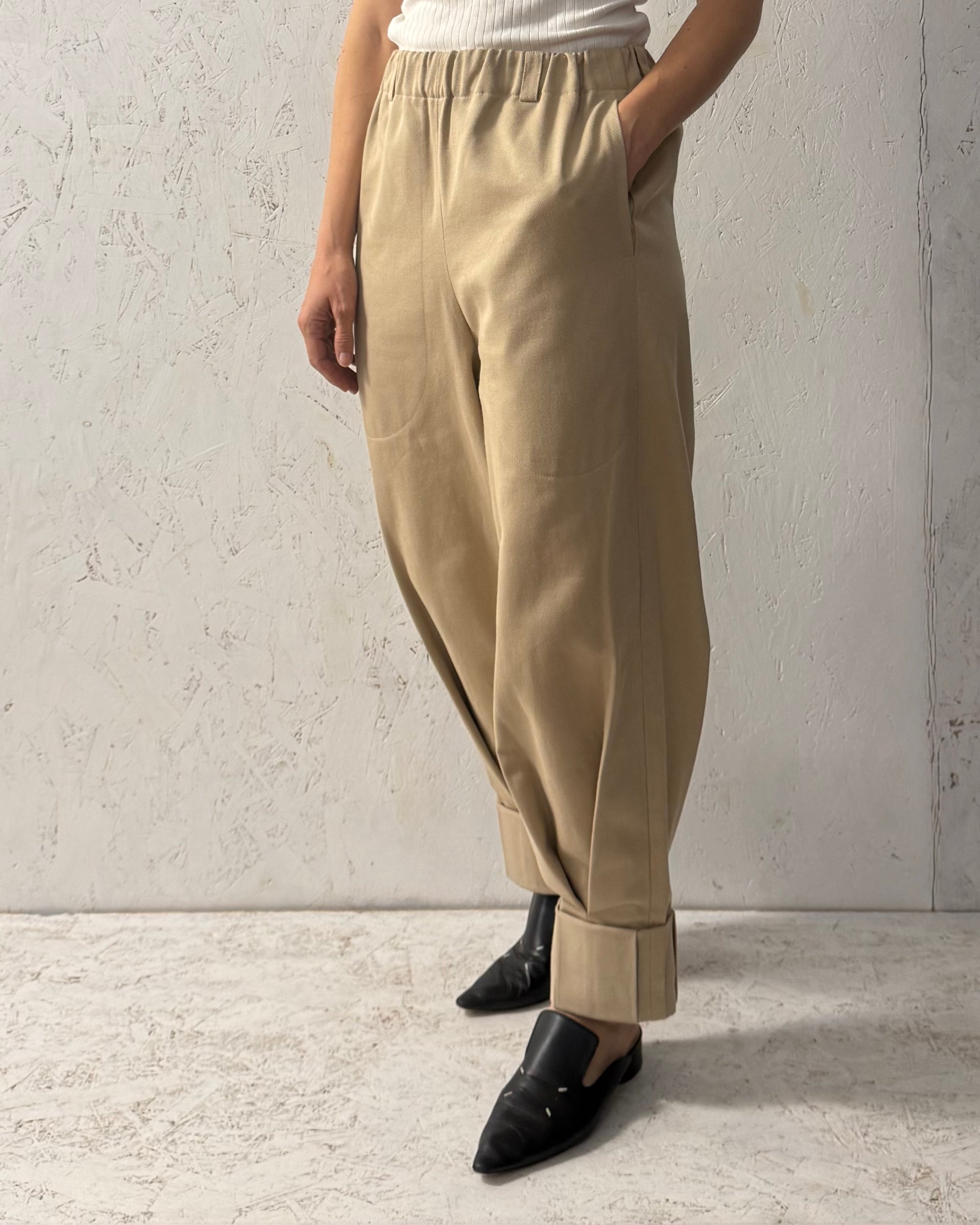 unisex pants made of organic twill