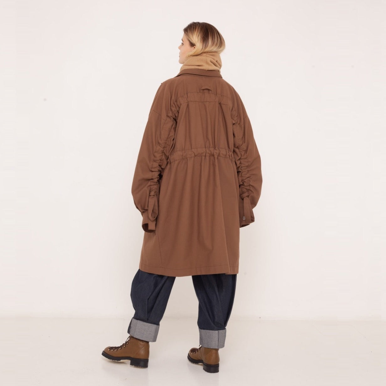 11 Parka with gathering 2023-01-03-WasteLessFashion by Natascha von Hirschhausen WasteLessFuture.jpg