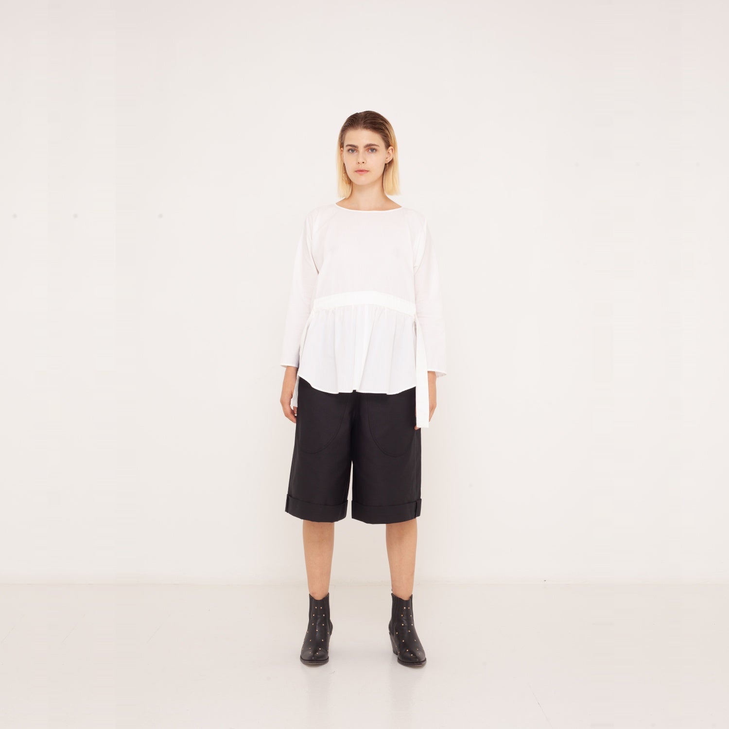 14 lonsleeve made of organic cotton 2023-01-03-WasteLessFashion by Natascha von Hirschhausen WasteLessFuture.jpg