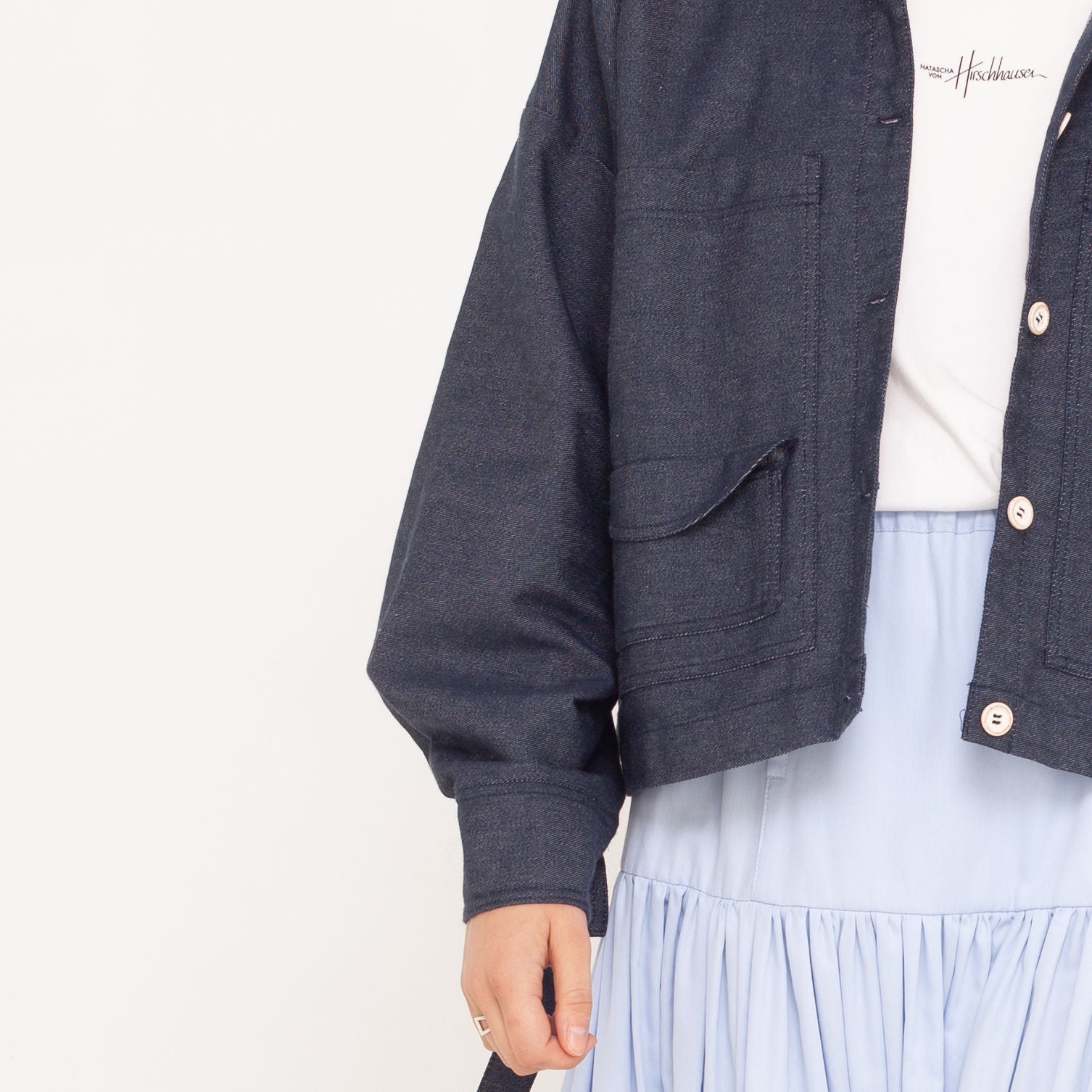 denim jacket with gathering and big pockets