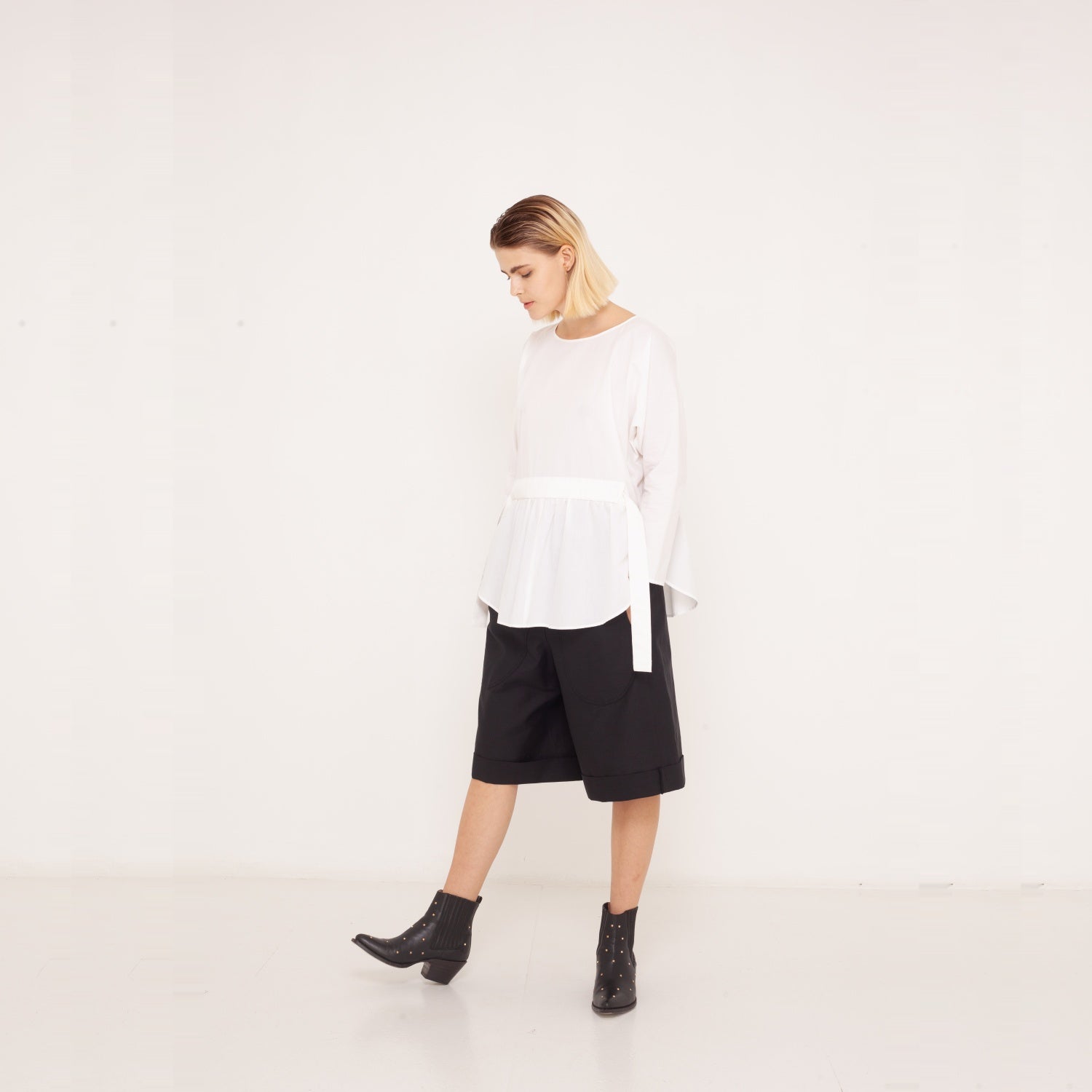 3 lonsleeve made of organic cotton 2023-01-03-WasteLessFashion by Natascha von Hirschhausen WasteLessFuture.jpg