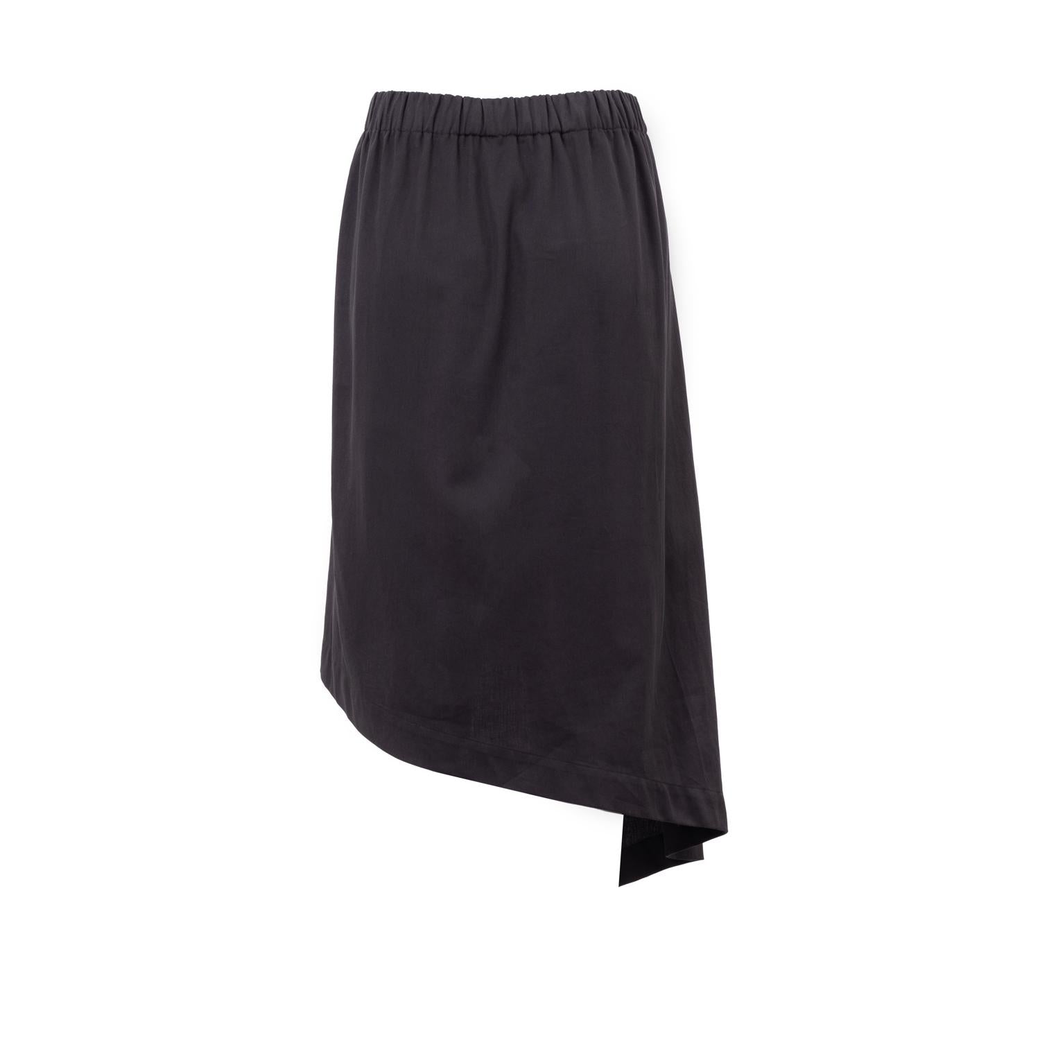asymmetric skirt in black by Natascha von Hirschhausen fashion design made in Berlin