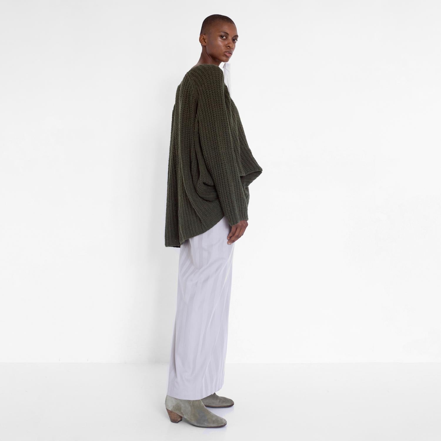 oversized knit pullover made of pure cashmere by Natascha von Hirschhausen fashion design made in Berlin