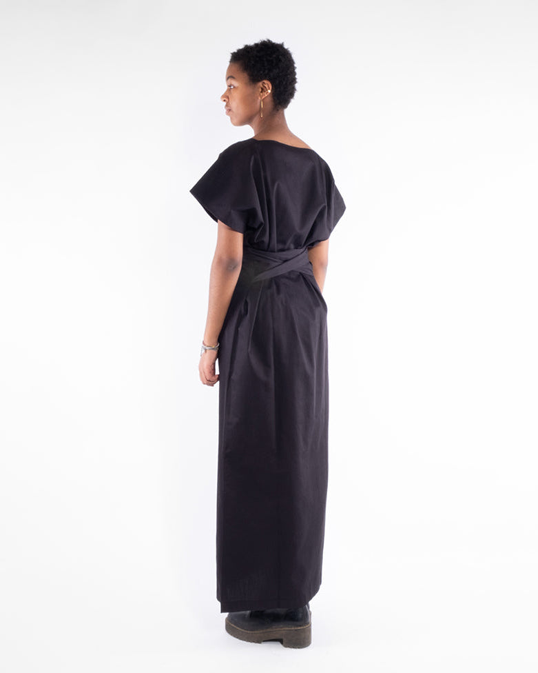 long evening gown in black