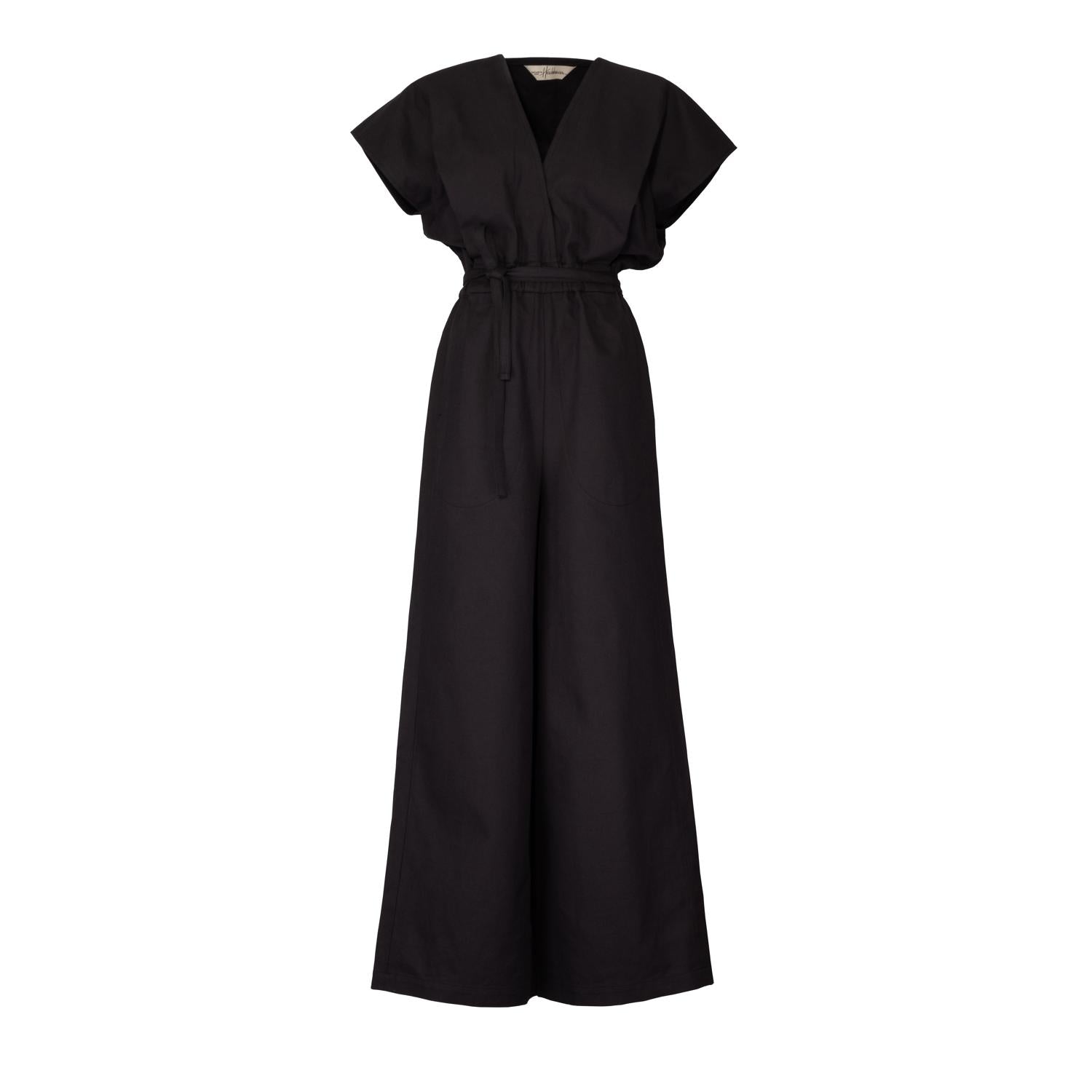 elegant jumpsuit made of organic twill