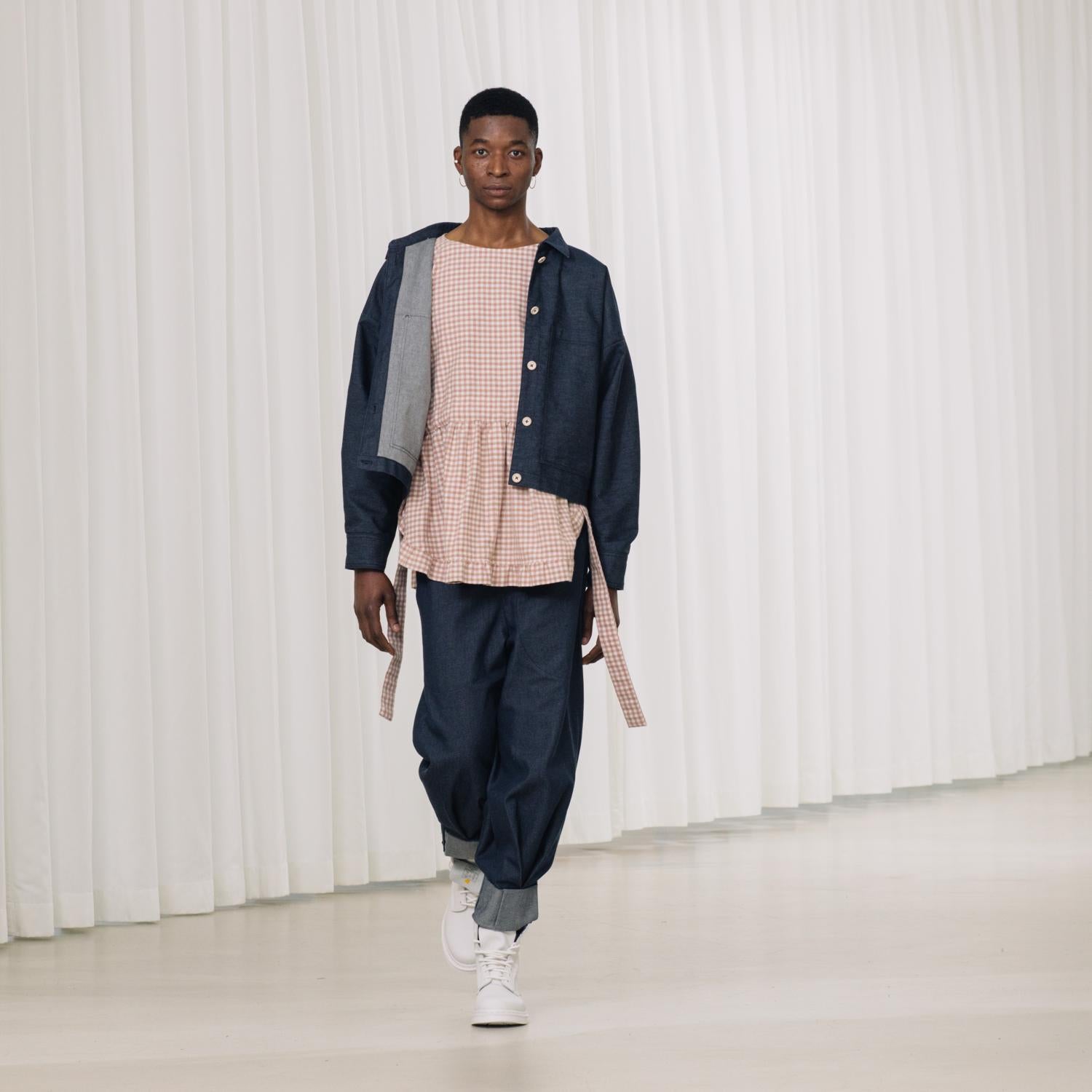 longsleeve with ruffles made of flanell fabric