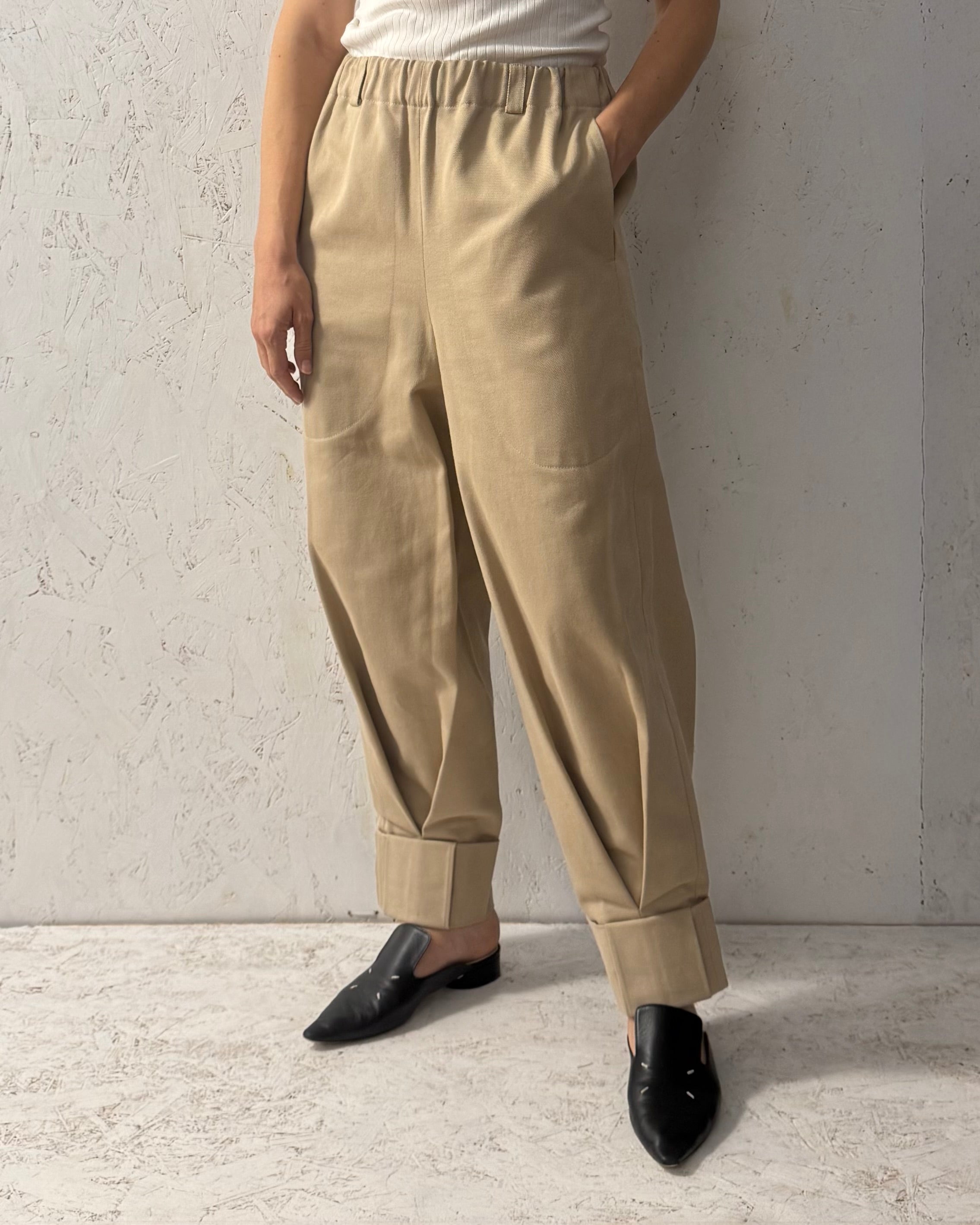 unisex pants made of organic twill