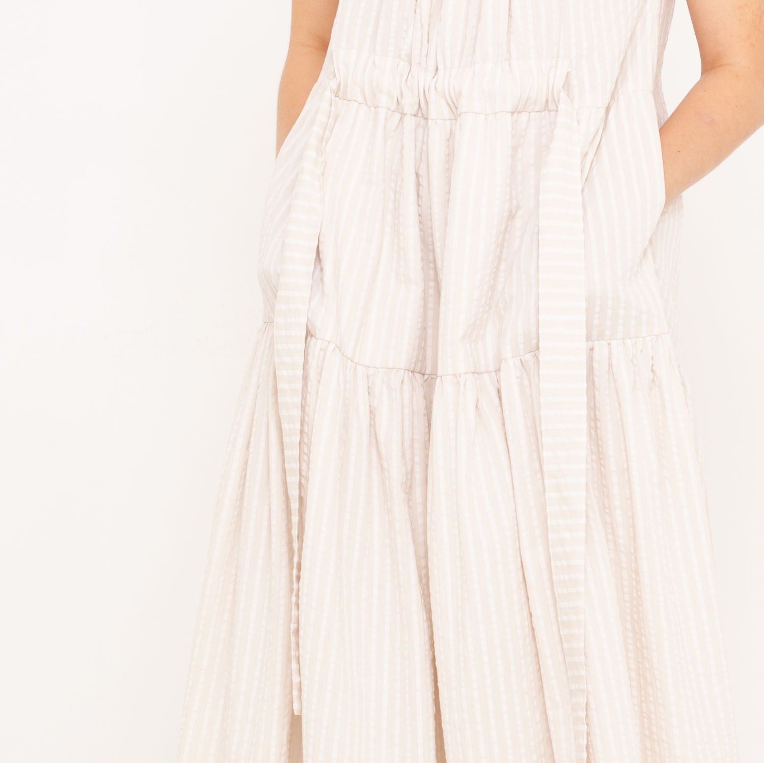 striped dress with kangoroo-pocket