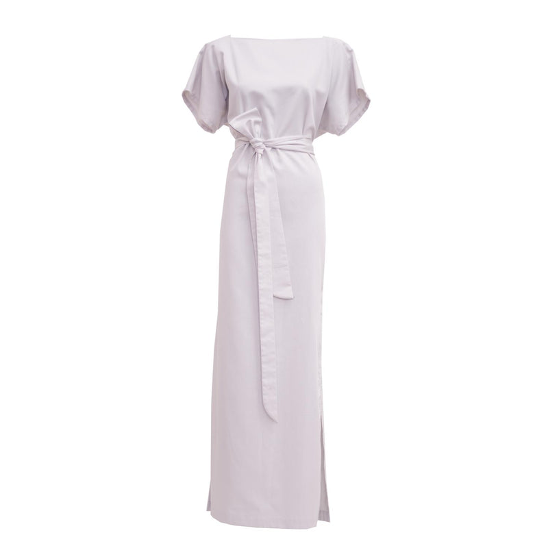 minimal design bridal dress made of organic cotton by Natascha von Hirschhausen fashion design made in Berlin