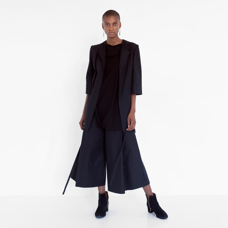 modern pants suit with herringbone pattern by Natascha von Hirschhausen fashion design made in Berlin