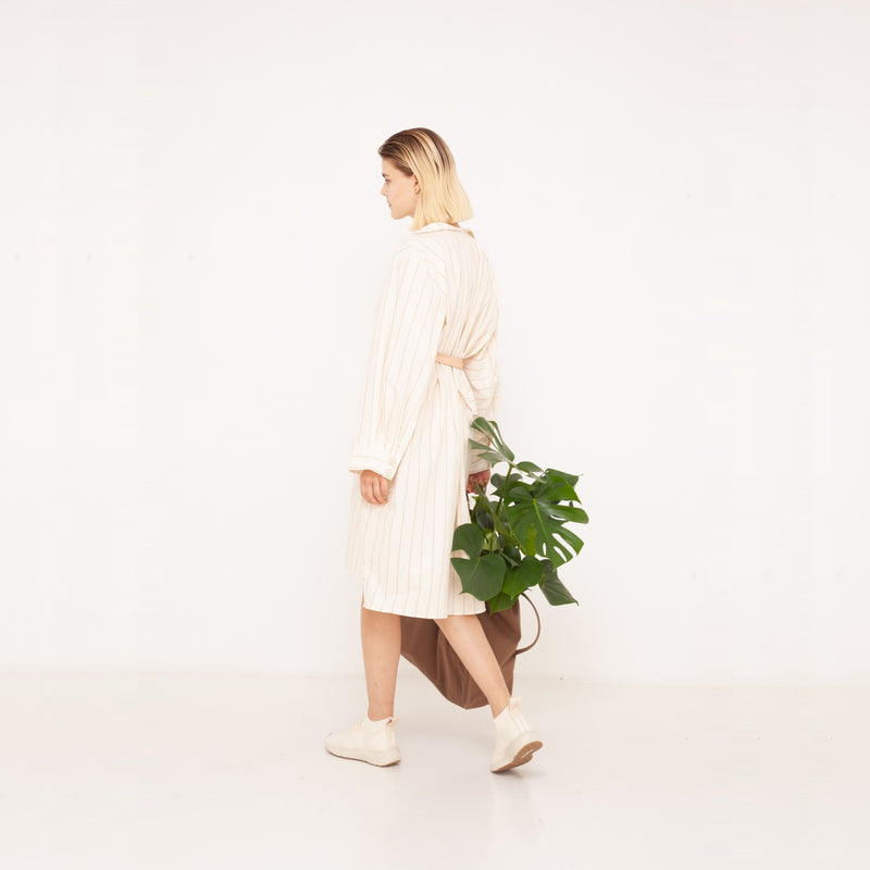 1 shirt dress with natural stripes 2023-01-03-WasteLessFashion by Natascha von Hirschhausen WasteLessFuture.jpg