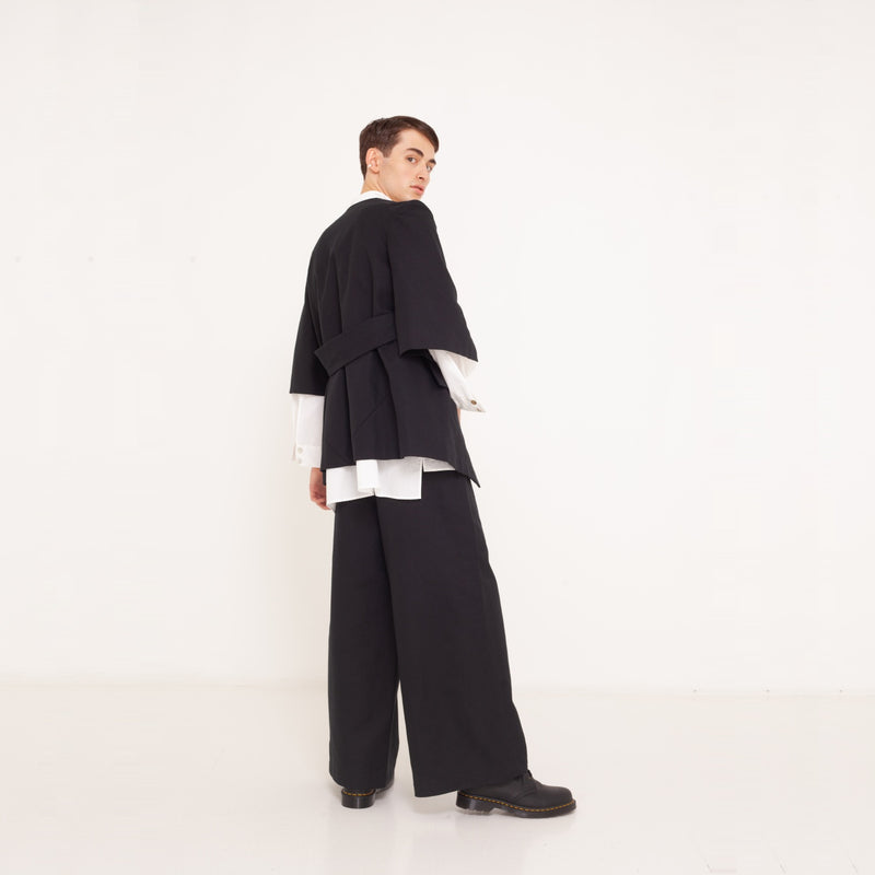 21 zero-waste pants suit with herringbone weaving 2023-01-03-WasteLessFashion by Natascha von Hirschhausen WasteLessFuture.jpg