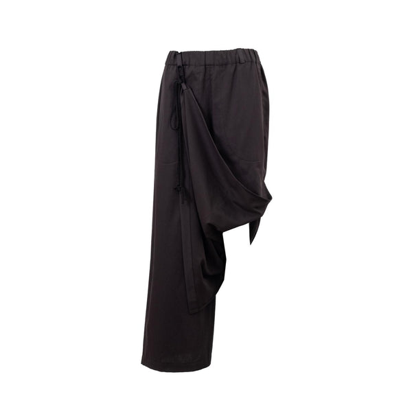 draped pants made of organic cotton by Natascha von Hirschhausen fashion design made in Berlin