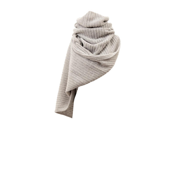 simple tube scarf made of cashmere by Natascha von Hirschhausen fashion design made in Berlin