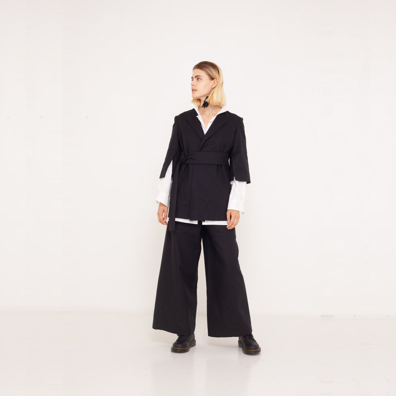 6 zero-waste pants suit with herringbone weaving 2023-01-03-WasteLessFashion by Natascha von Hirschhausen WasteLessFuture.jpg