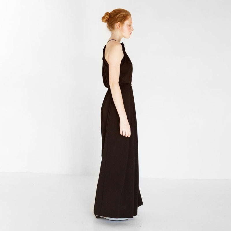 elegant jersey dress with ruffles by Natascha von Hirschhausen fashion design made in Berlin