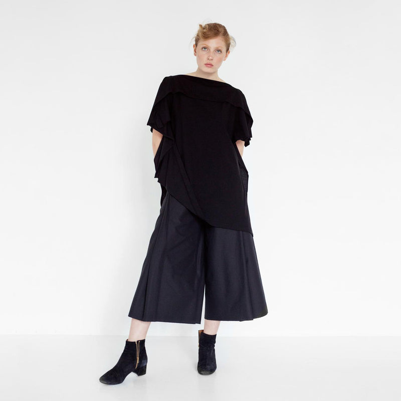 modern pants suit with herringbone pattern by Natascha von Hirschhausen fashion design made in Berlin