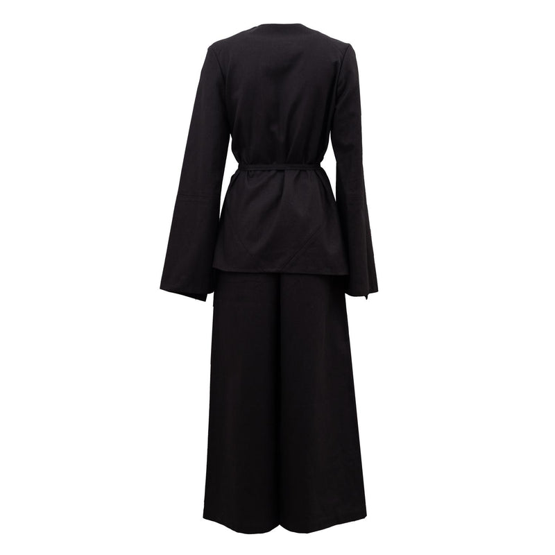 sophisticated pants suit with herringbone pattern by Natascha von Hirschhausen fashion design made in Berlin